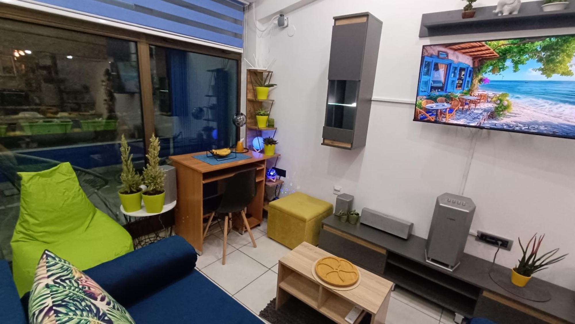 Nitro Inn - Premium Apartments - Wine Tasting - Souvenir - Art Gallery - Private Guided Tours - Relaxing - Romantic Skopje Exteriör bild